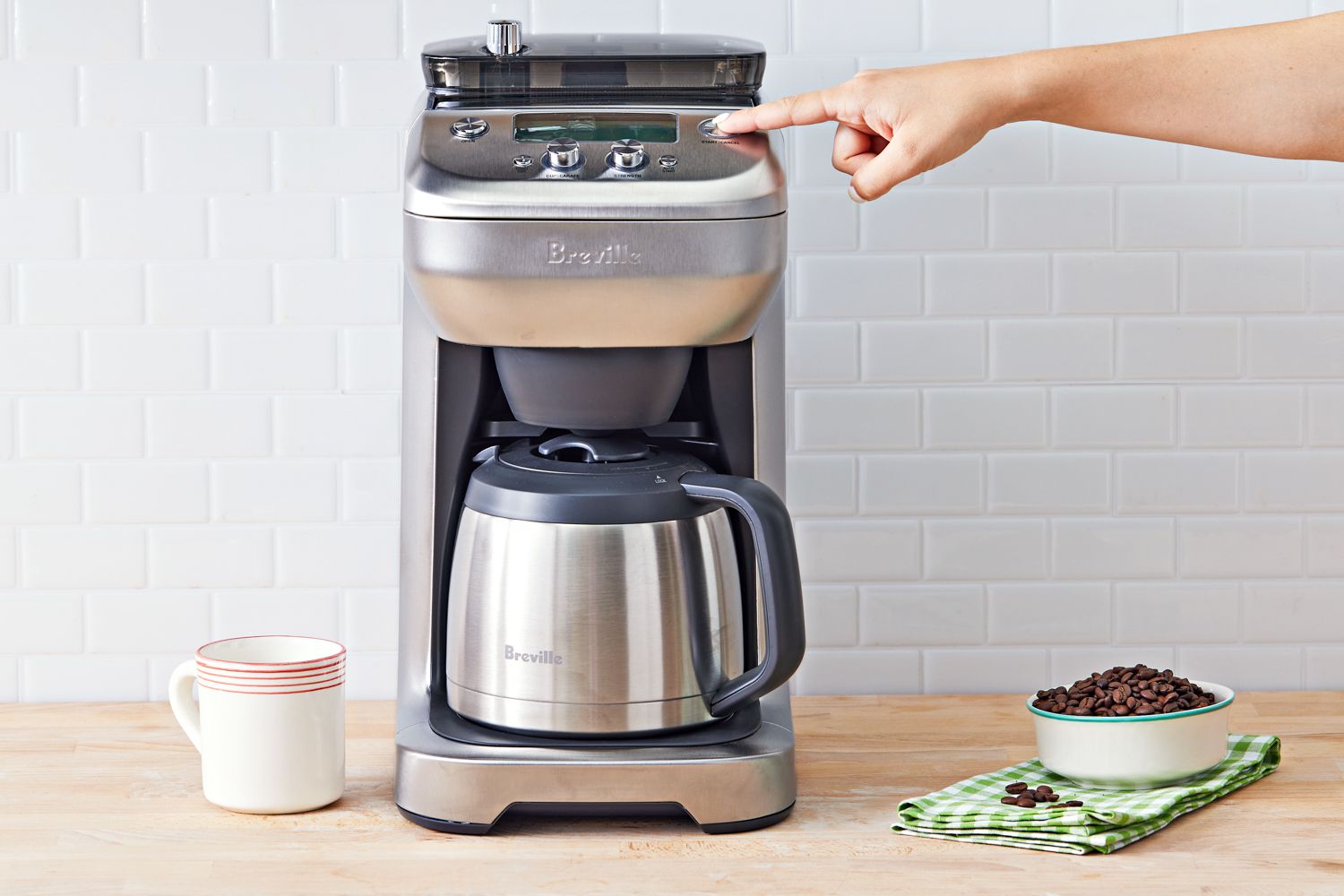 The Best Coffee Makers with Built-In Grinders for Fresh, Flavorful Coffee