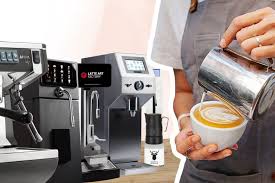 Coffee Makers with Built-In Frother: A Game-Changer for Home Brewed Lattes and Cappuccinos