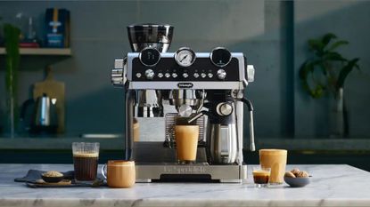 Brewing Made Easy: Top Coffee Makers for Beginners